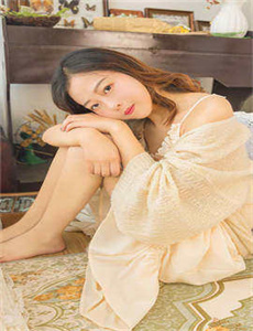 BL 粗 撞击 喘 贯穿/女生第一次和心动男生视频急哭了